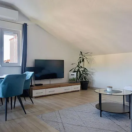 Jole 2 Apartamento Trogir